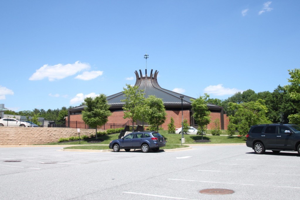 Beth Tfiloh Sanctuary