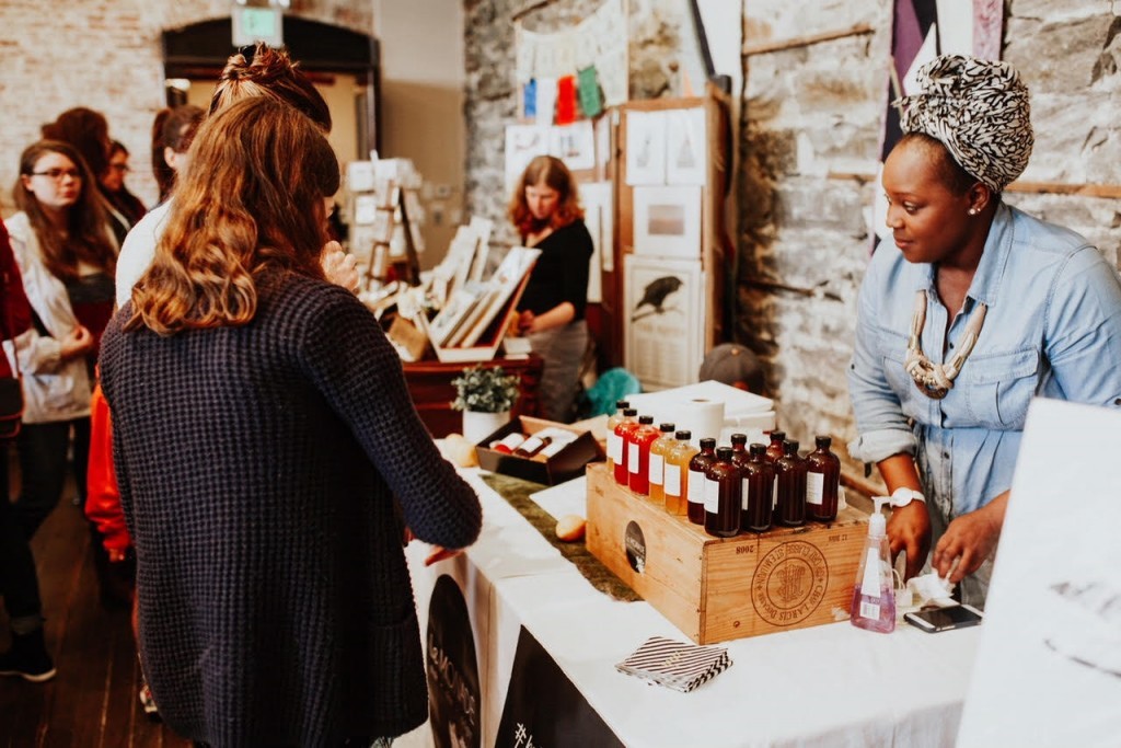 Holiday Heap shoppers