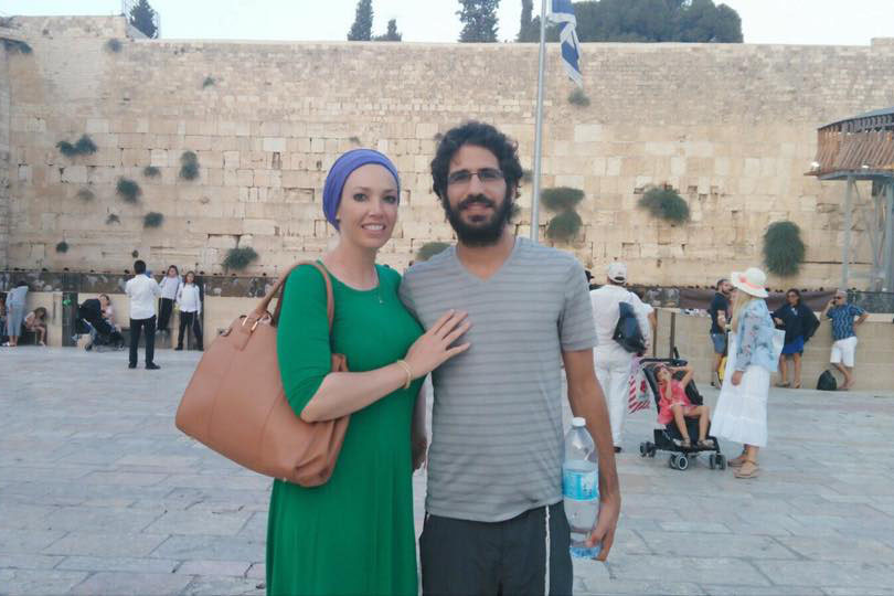 Shimon Abta and his wife