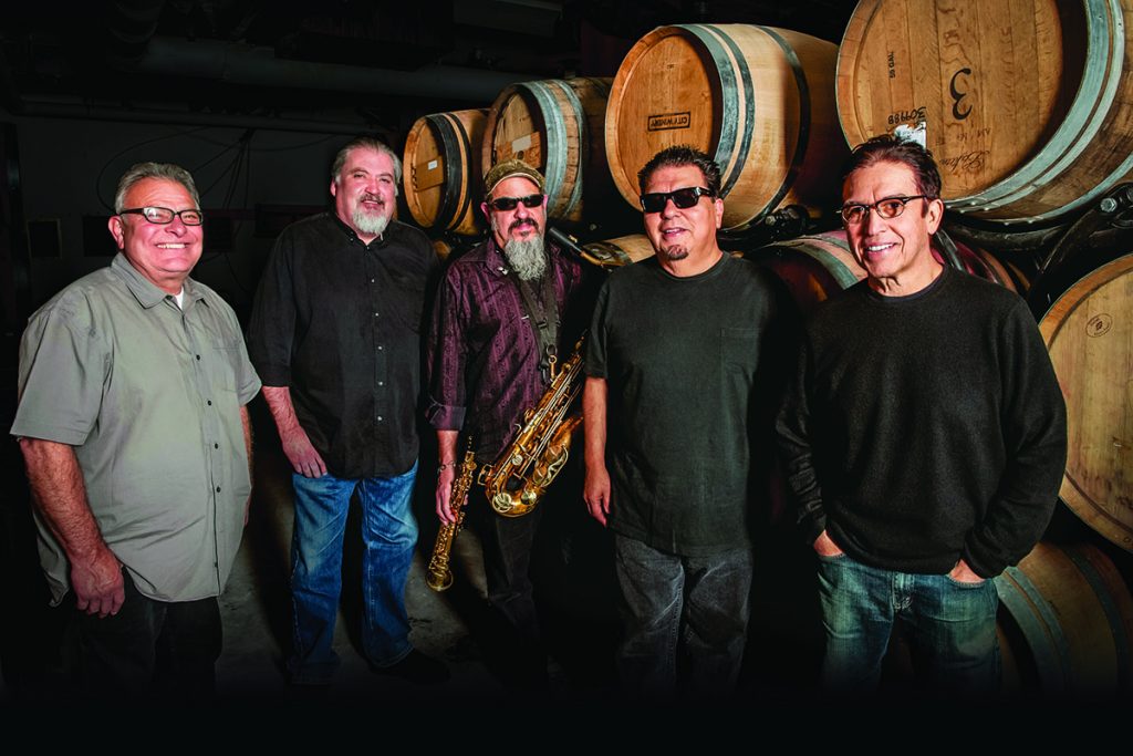 Los Lobos
