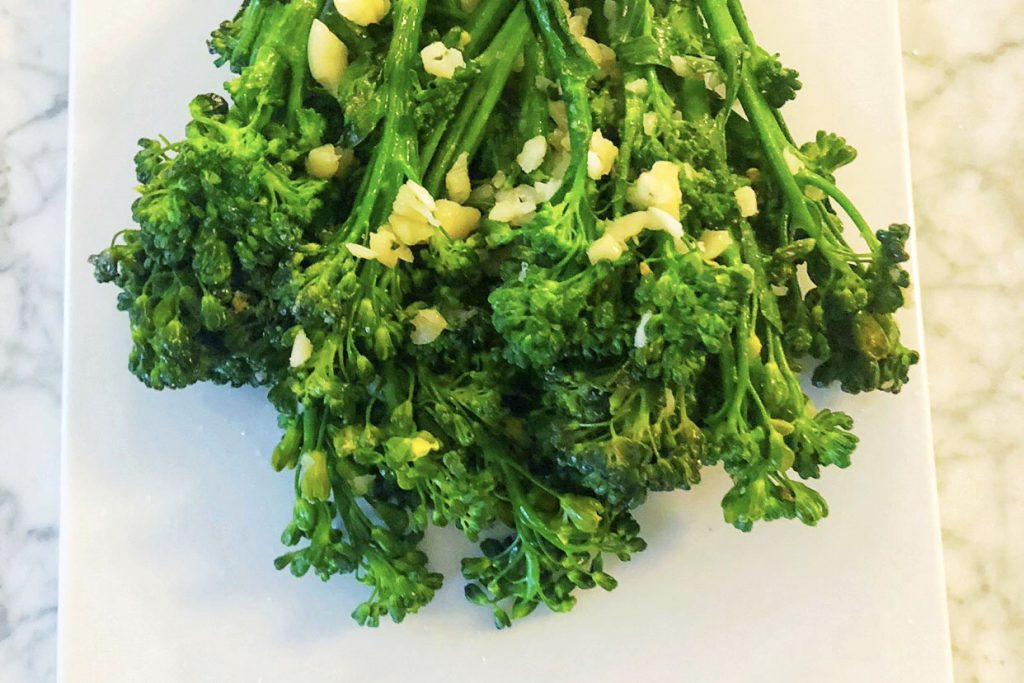 10 Garlic Broccoli Rabe