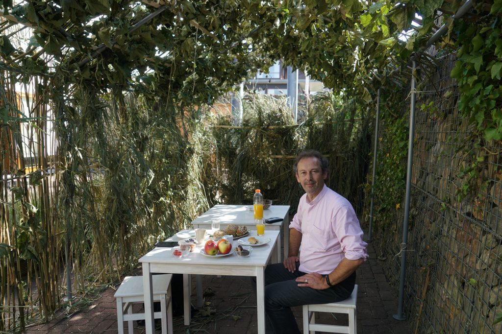 Pastor Piet van Veldhuizen