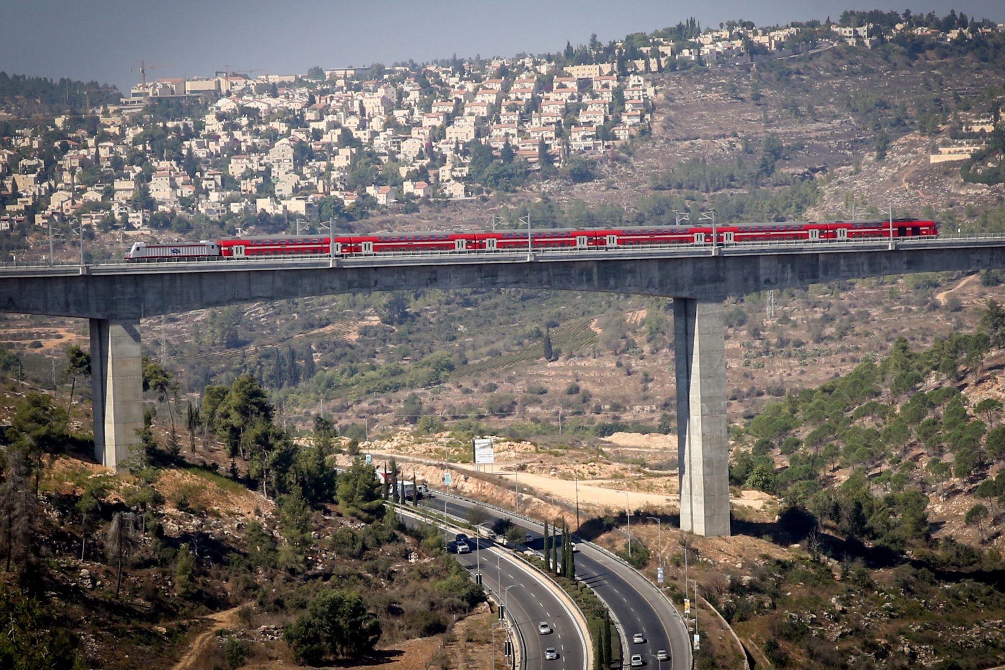 Tel Aviv-Jerusalem fast train
