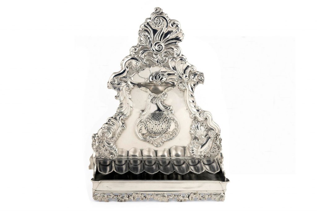 Nieuwenhuys menorah