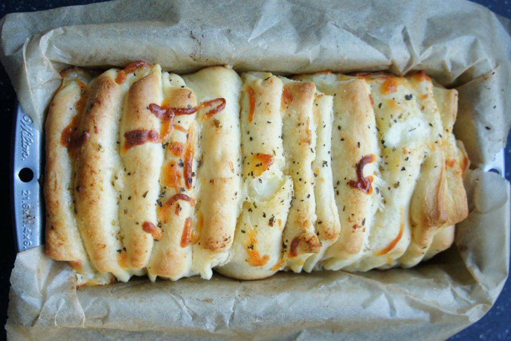 Cheesy pull-apart garlic bread babka