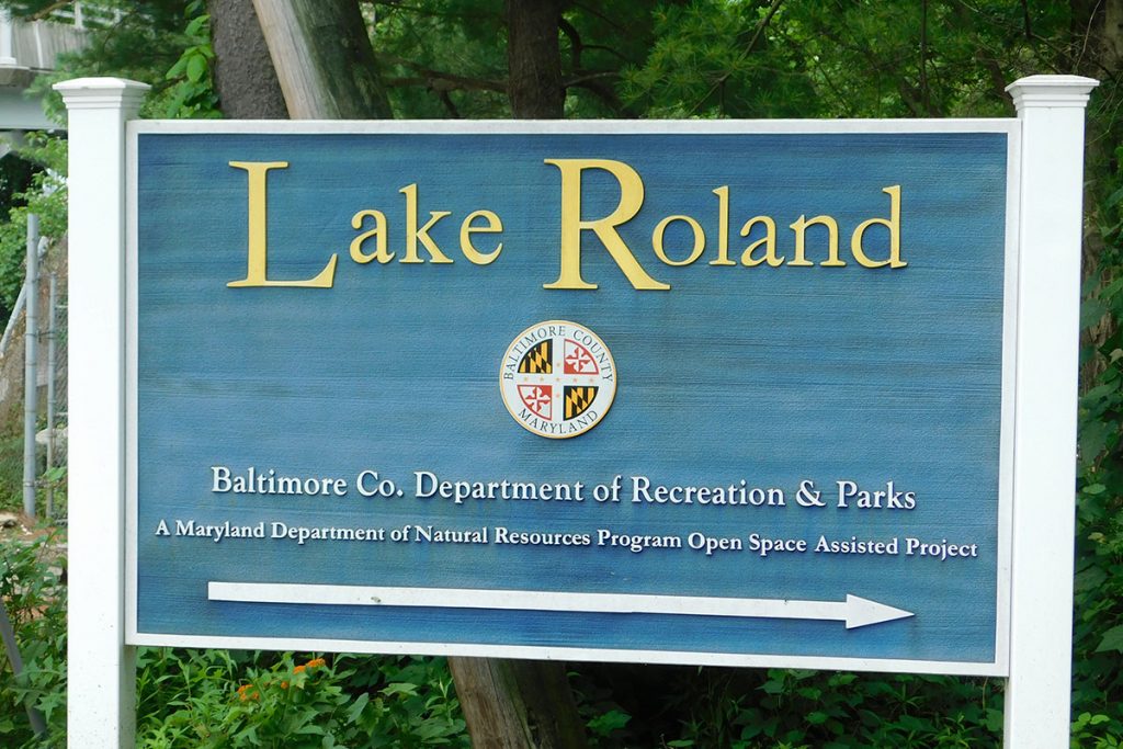 Lake Roland Sign