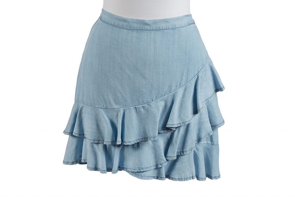 BB Dakota Ruffle Around Skirt