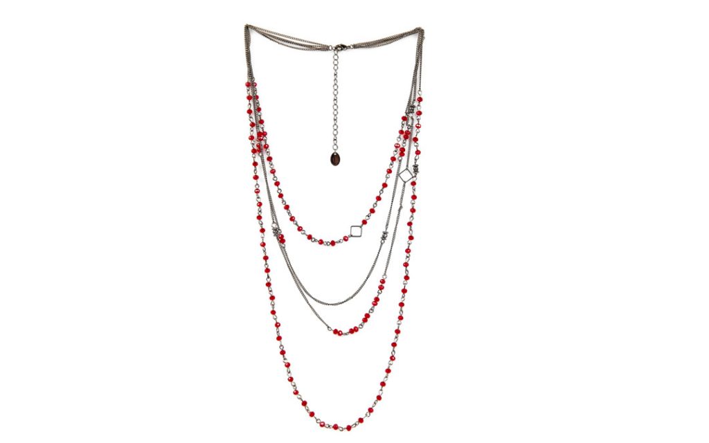 This necklace is the perfect accessory for any holiday outfit. $14.99 at Claires