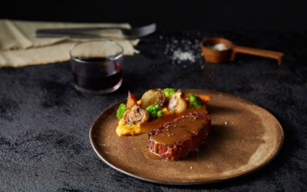 Redefine Meat plans a large-scale distribution of its Alt-Steak products in 2021. (Courtesy of Redefine Meat)