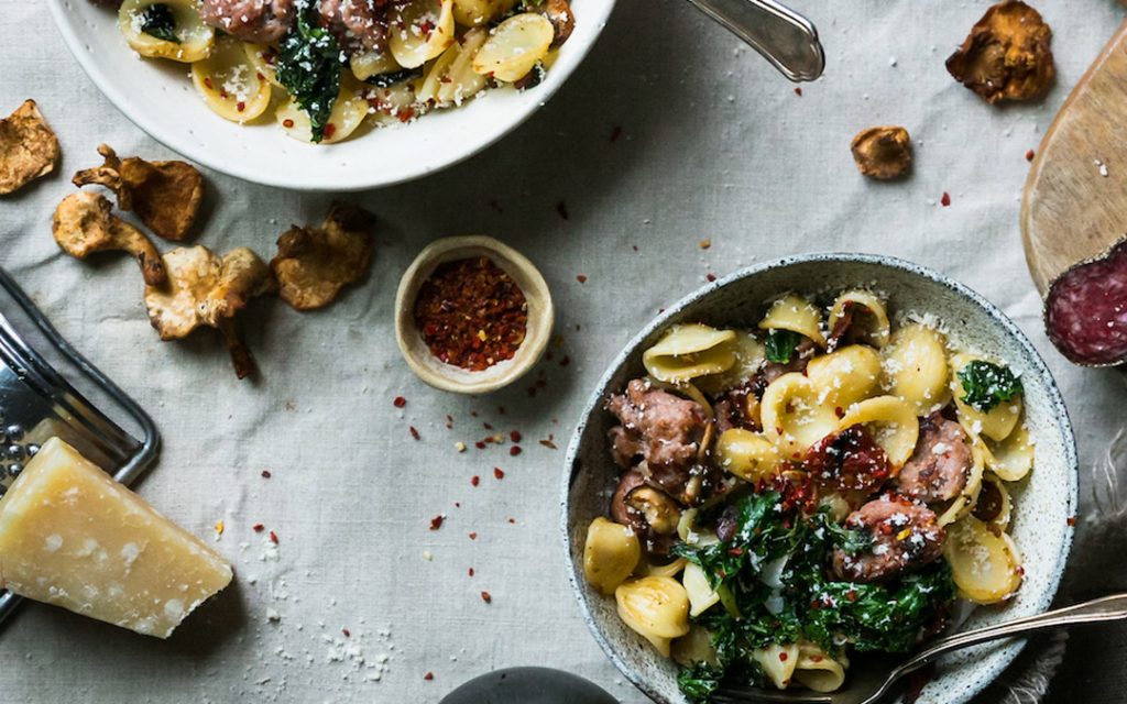 Delicious Experiences connects customers with chefs for one-on-one video lessons.