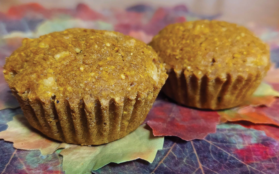 Apple Maple Syrup Cornbread Muffins
