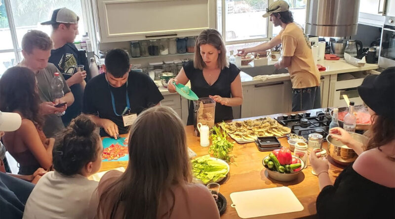 hummus making