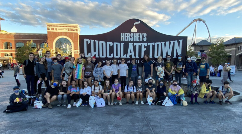 Krieger Schechter Day School students at Hershey Park