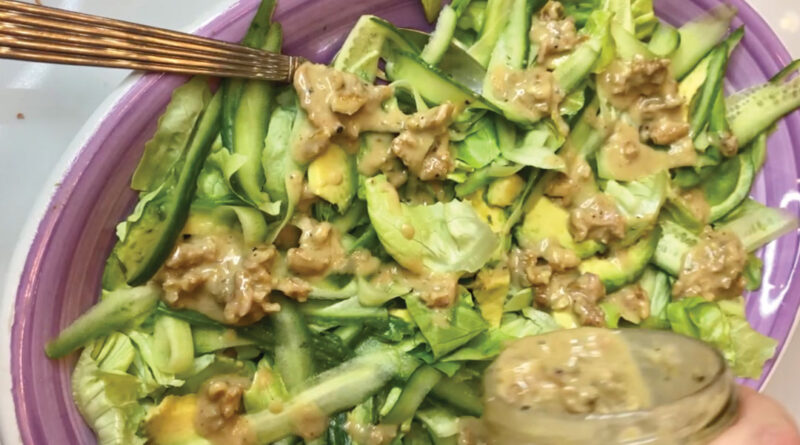 Butter Lettuce & Walnut Vinaigrette Salad