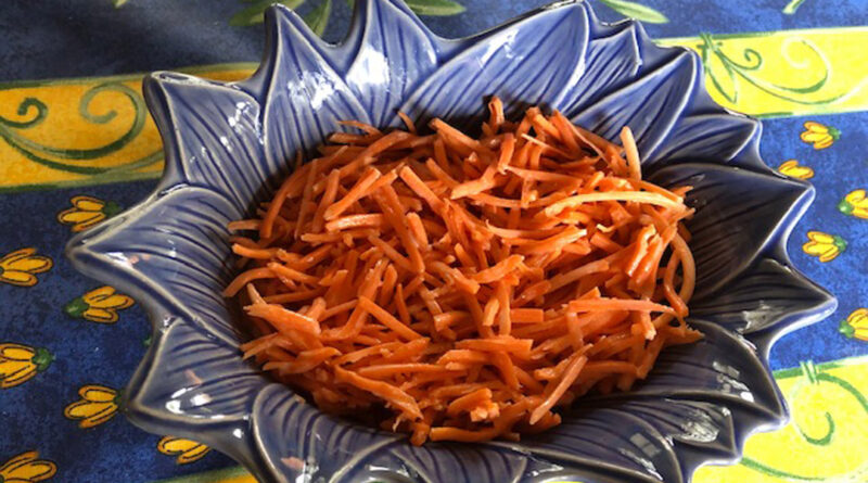 Ukrainian Sweet Carrot Salad