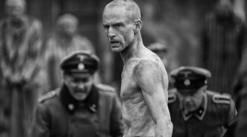 Ben Foster in "Survivor"