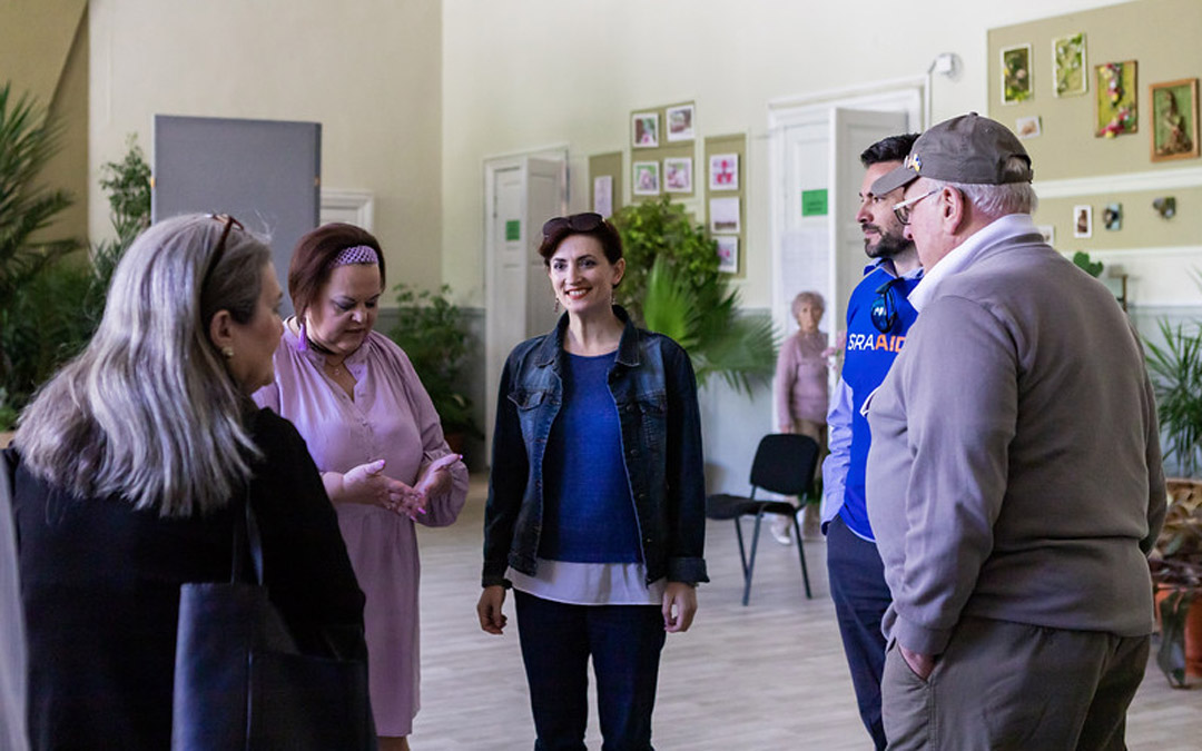 Viktoria, a Ukrainian refugee, talks to the Beth Tfiloh delegation about coming to Moldova with her brother. Her parents stayed behind in Ukraine because he father was having cancer treatments. She currently works at a shelter for refugees.