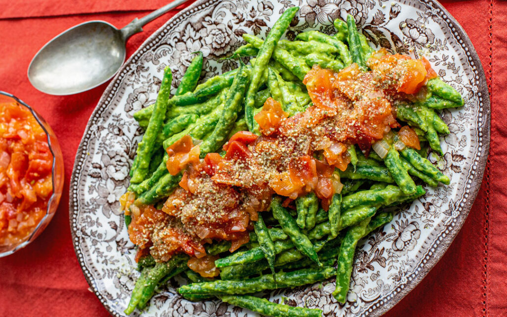 Green Beans in Corn Sauce with Pumpkin Seeds/Chulibul
