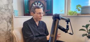 Dr. Avi Loeb
