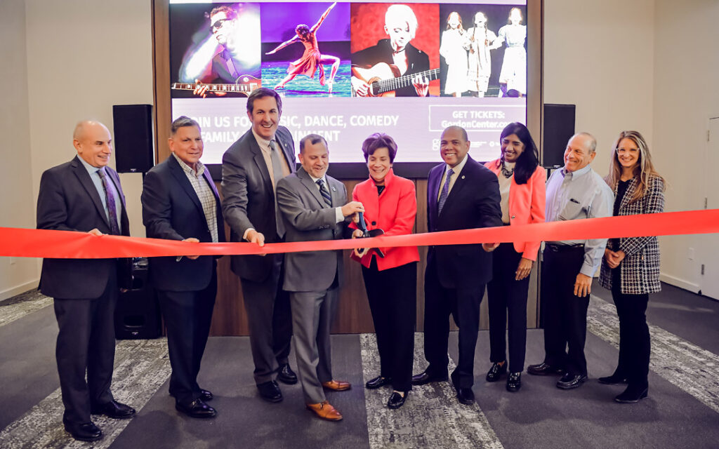 Gordon Center Ribbon Cutting