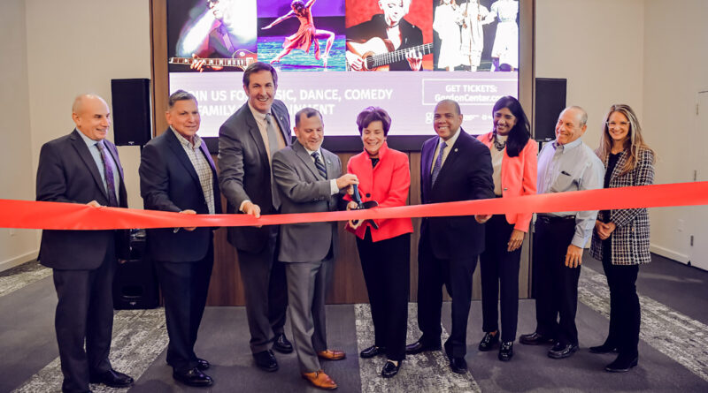 Gordon Center Ribbon Cutting
