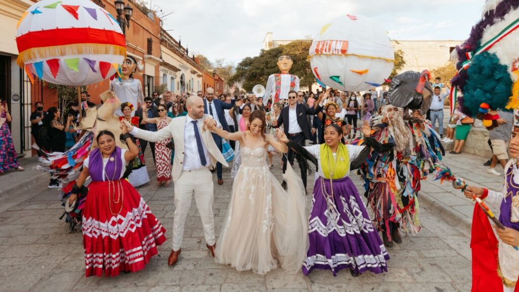 Elan Raffel and Hallie Applebaum