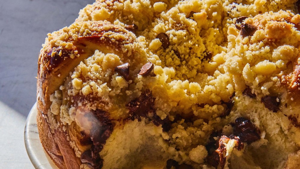 Chocolate Chip Babka Crunch