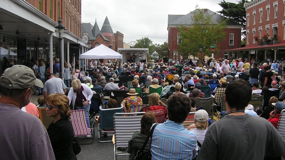 Berlin Fiddlers Convention in downtown Berlin