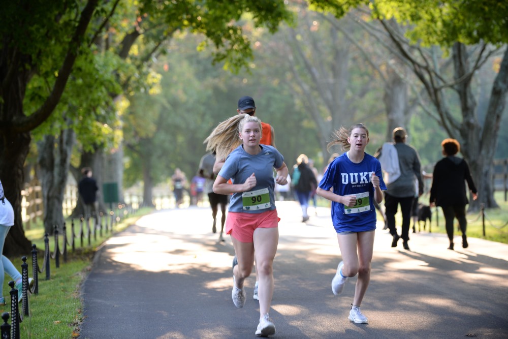 Heads & Tails 5K/Doggie Dash