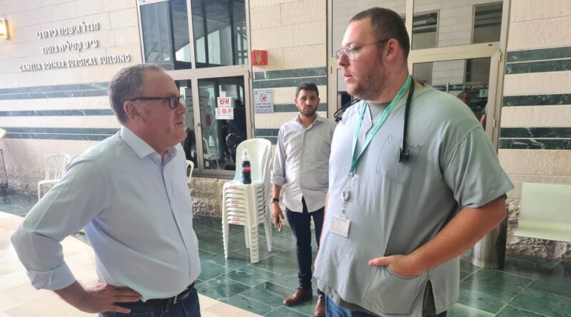 Dr. Daniel Chamovitz and Eyal Pasternak