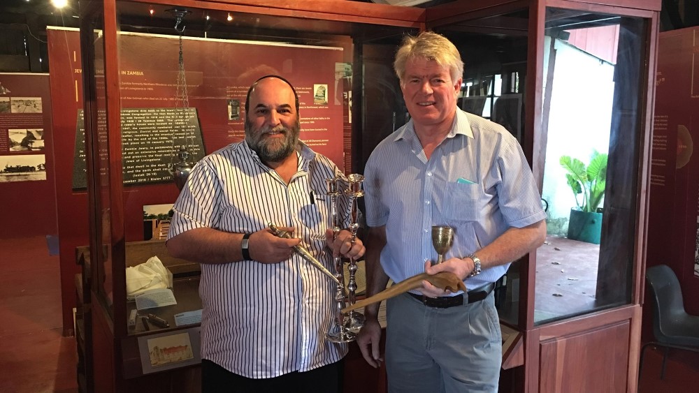 Rabbi Moshe Silberhaft, Peter Jones