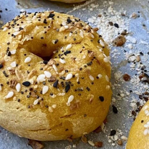 Two Ingredient Pumpkin Bagels