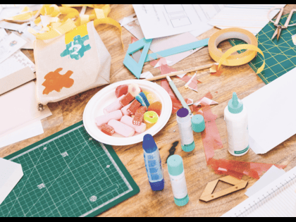Third Space at Shaarei Tfiloh craft night