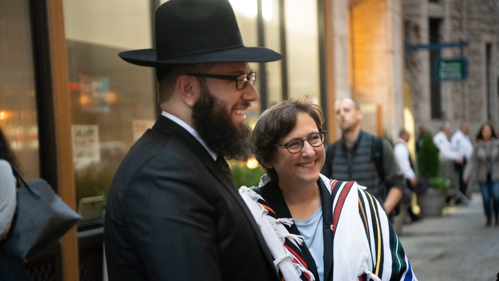 Rabbi Mike Moskowitz and Rabbi Sharon Kleinbaum
