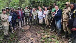 Beth Am congregants in Uganda