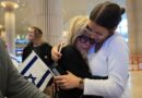Immigrants arrive at Ben-Gurion Airport