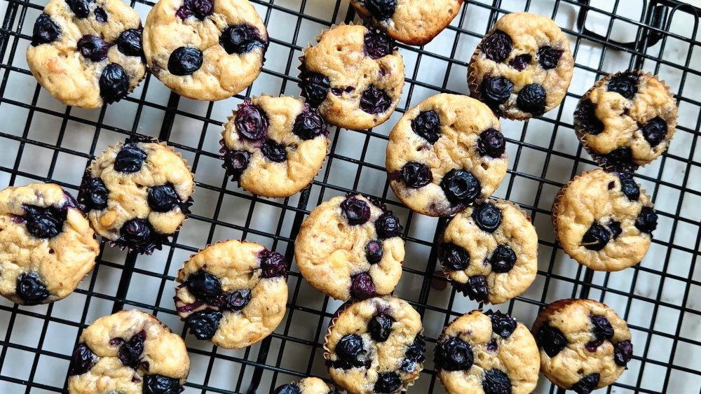 No-Flour-No-White Sugar Blueberry Muffins