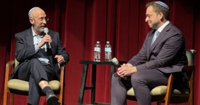 Elisha Wiesel and Rabbi Chai Posner