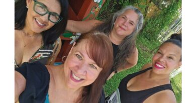 Lila Perilloux, Julie Kichline, Marci Yankelov and Elizabeth Miller