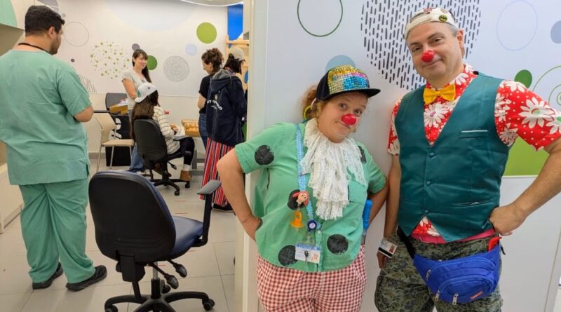 medical clowning